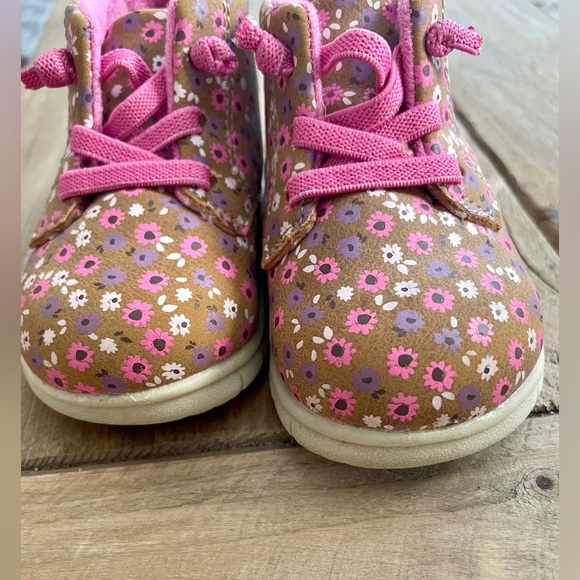 Carter's Pink Floral Baby Walker Shoes - Picture 11 of 14